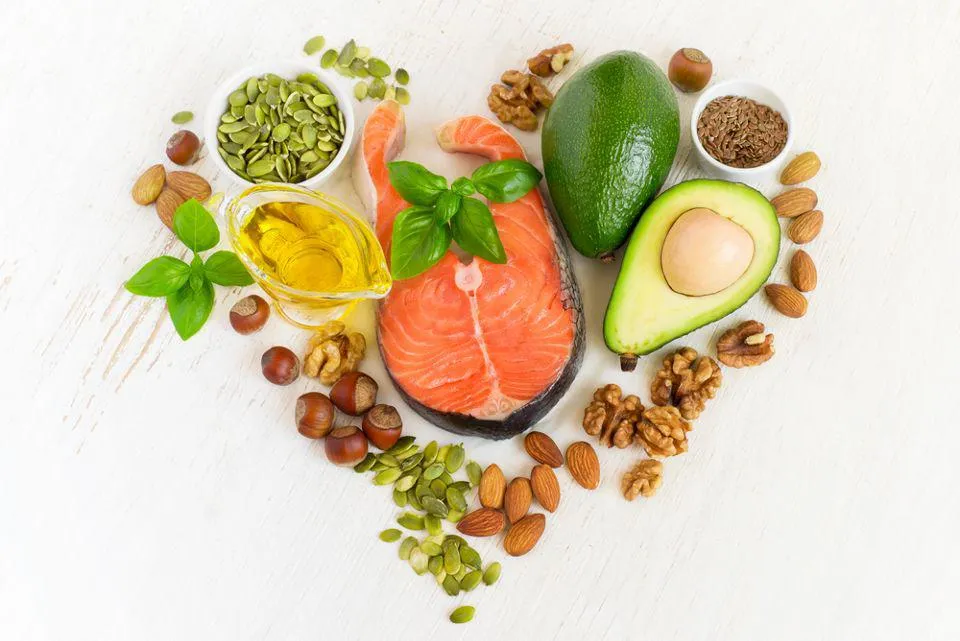 Omega 3, 6, 9 có nhiều trong các thực phẩm quen thuộc hàng ngày